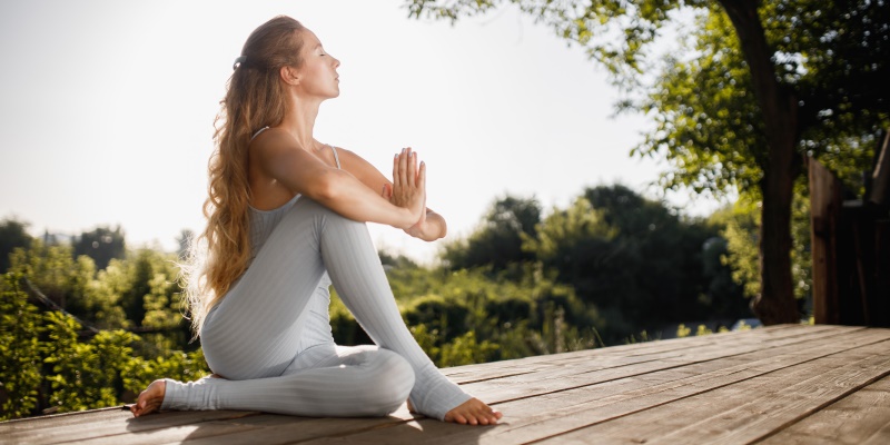9 Yoga Poses for Arthritis – How to Do and Benefits | Styles At Life