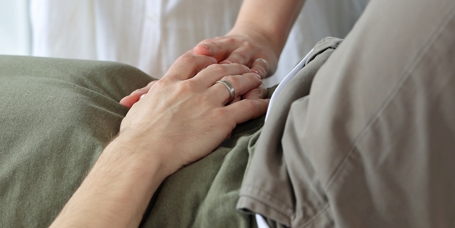 Patient undergoing somatic body de-armouring treatment